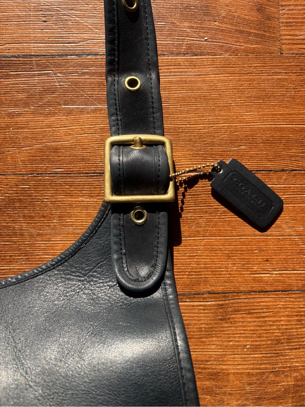 Vintage Coach NYC Navy Large Saddle 9210 - Picture 5 of 16